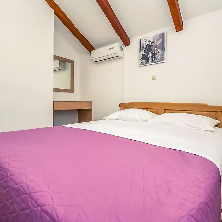 Holiday home Jolumar By Interhome