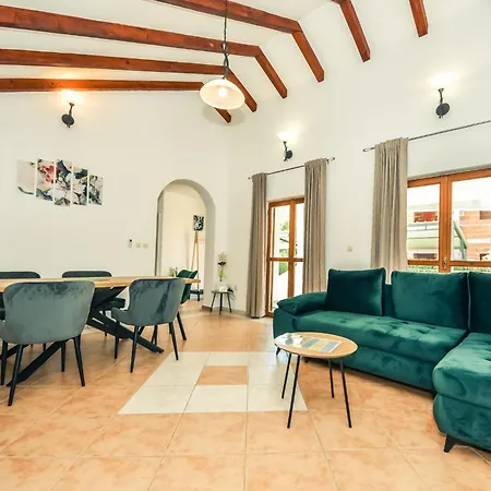 Jolumar By Interhome Holiday home Biograd Na Moru