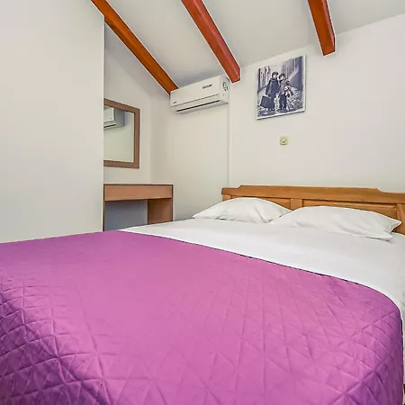 Jolumar By Interhome Vakantiehuis